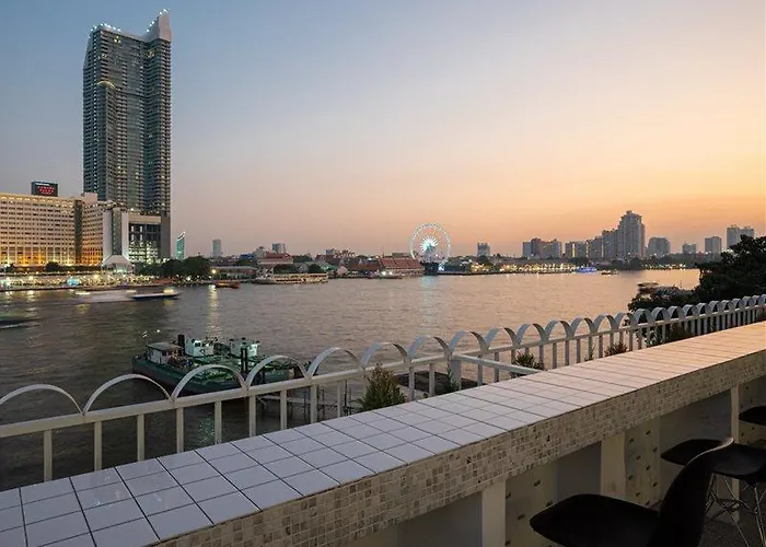 Kowtha Rivertel 3*