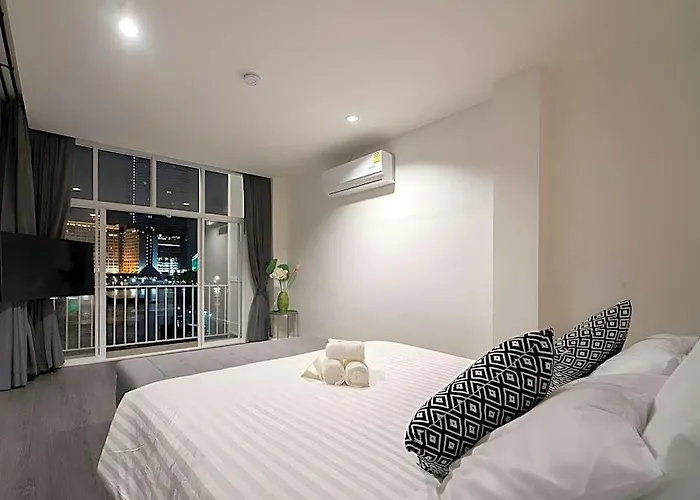 Hotel Kowtha Rivertel 3*