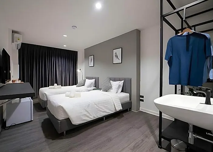 Hotel Kowtha Rivertel 3*